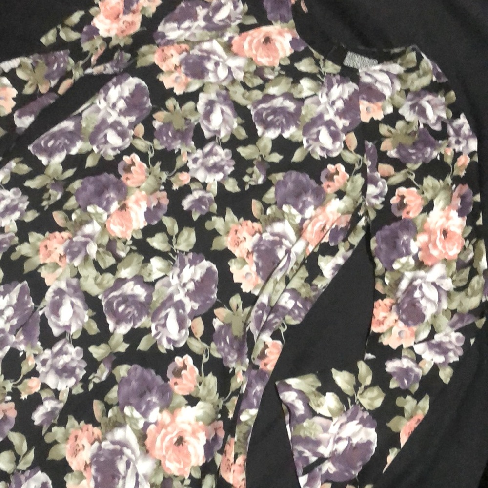 🌸floral flowy dress : size S